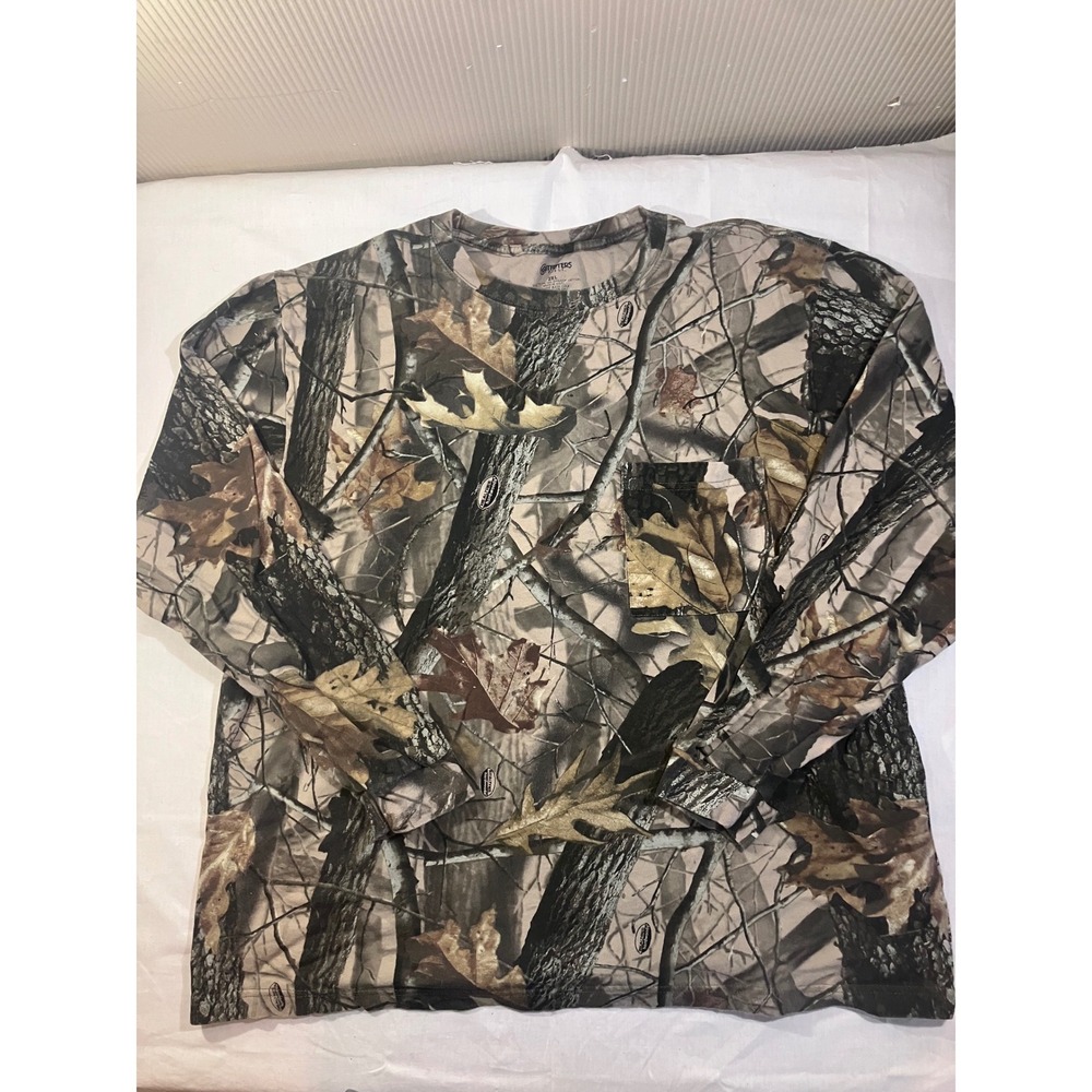 Outfitters Ridge Mens‎ 2XL Realtree Hardwoods Camo Pocket T-Shirt Short Sleeve